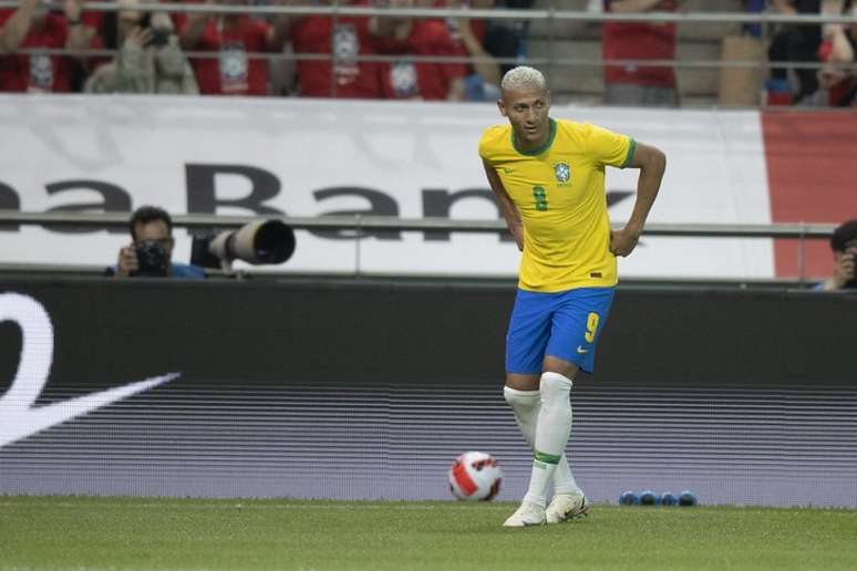 Richarlison assinou contrato sem multa rescisória com o Tottenham (Foto: Lucas Figueiredo/CBF)