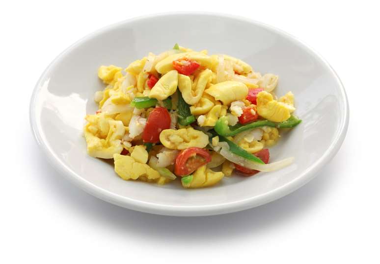 Ackee com peixe salgado