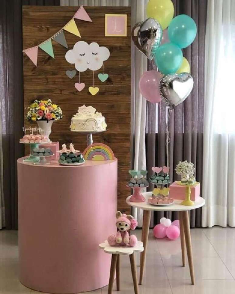 4. Decoração de chá de bebê chuva de benção simples – Foto: Amor e Festas