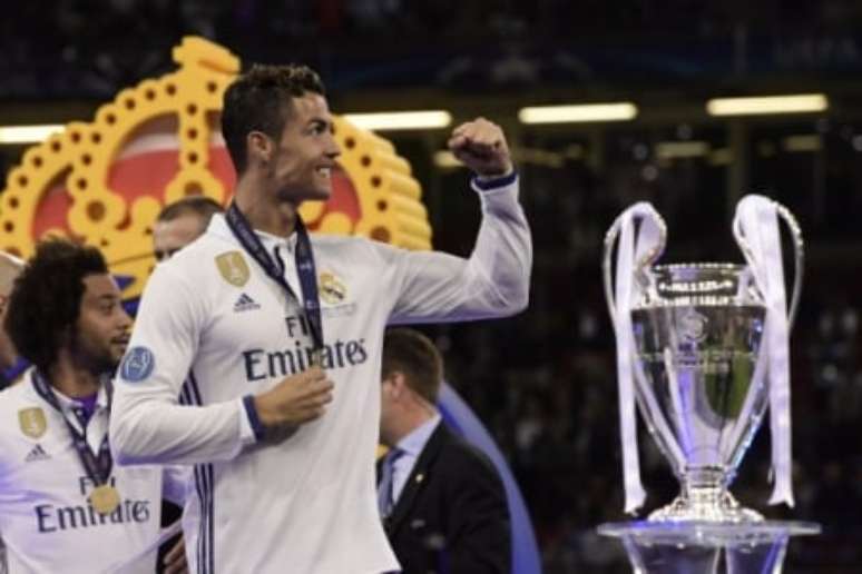 Cristiano Ronaldo tem cinco títulos de Champions League na carreira (AFP)
