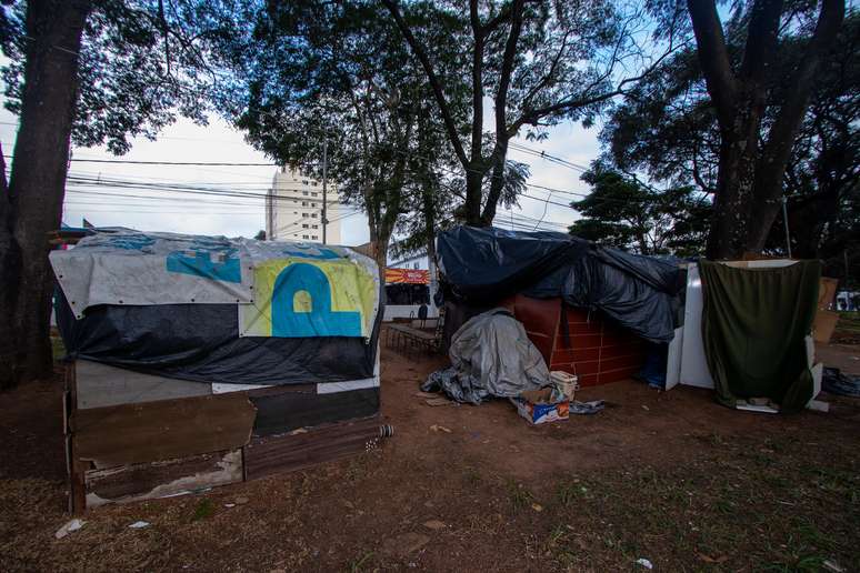 Moradias improvisadas na região do Campo Limpo, em SP @Léu Britto/Agência Mural