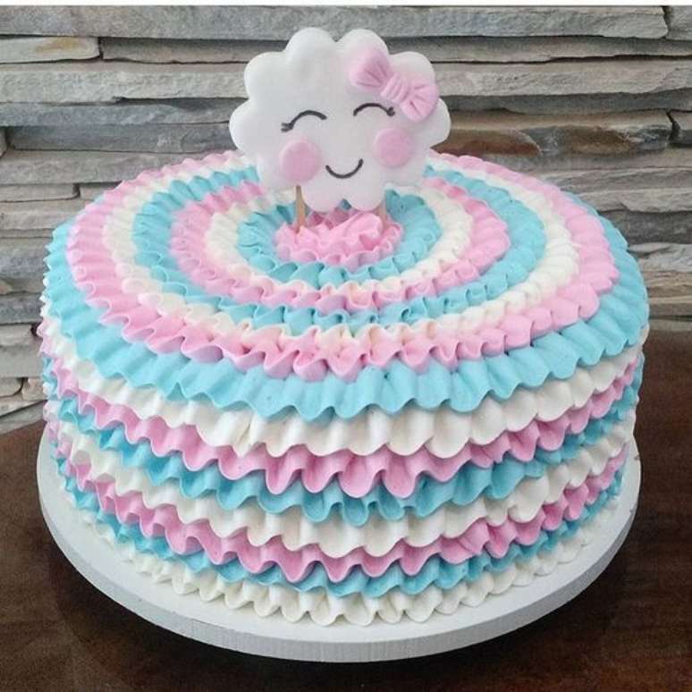 35. O colo chuva de ben&ccedil;&atilde;o pode ser simples ou complexo. Foto: Blog Papo Glamour