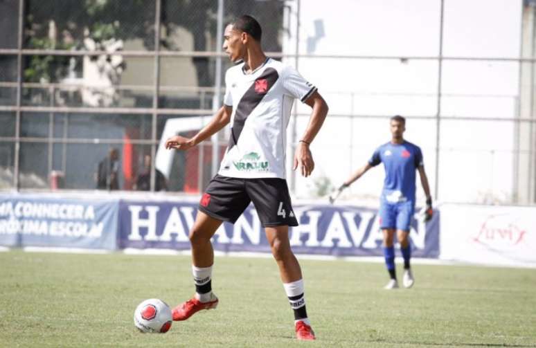 Victão é um dos líderes do time sub-20 do Vasco (Foto: Matheus Lima/Vasco)