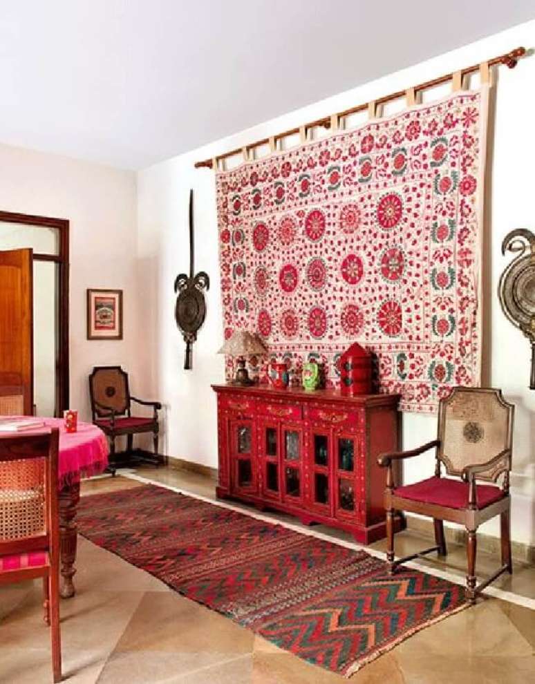 53. Traga vida para a decoração com a tapeçaria de parede. Fonte: Architectural Digest India