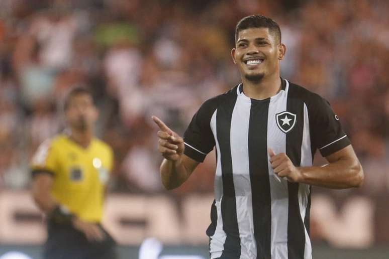 Erison em ação pelo Botafogo (Foto: Vítor Silva/Botafogo)
