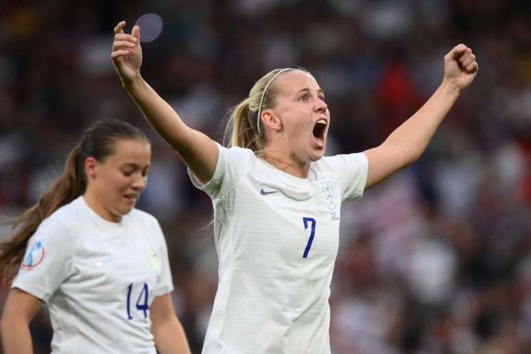 Inglaterra vence Áustria por 1x0 na abertura da Eurocopa feminina