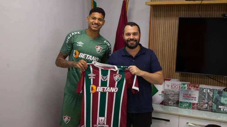 Marrony foi anunciado pelo Fluminense oficialmente (Foto: Divulgação/Fluminense FC)