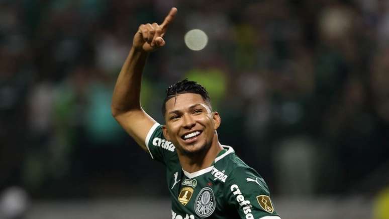 Rony marcou dois gols, incluindo um de bicicleta, na classificação do Verdão (Foto: Cesar Greco/Palmeiras)