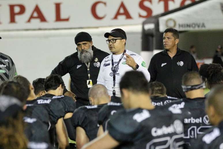 Futebol Americano: começa hoje venda de ingresso para jogo do Galo