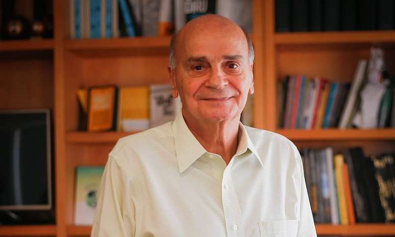 Drauzio Varella &eacute; um dos palestrantes da Virada ODS. O m&eacute;dico se apresentar&aacute; no segundo dia de evento, no palco Sa&uacute;de P&oacute;s Covid-19