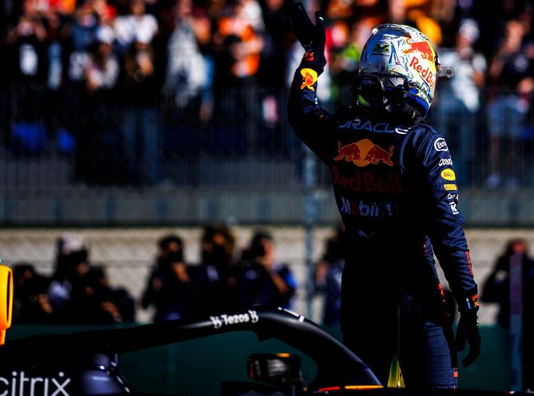 Max Verstappen vai largar da pole 