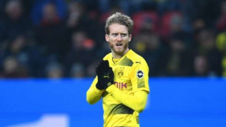 Schurrle com as cores do Dortmund (Foto: PATRIK STOLLARZ / AFP)