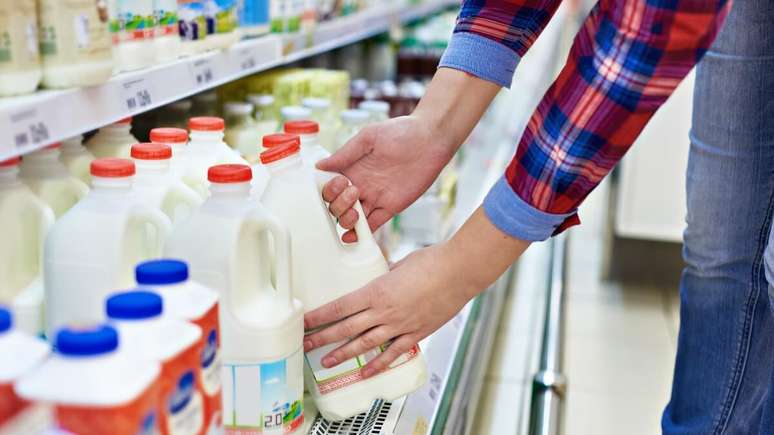 Entenda a diferença entre leite e soro de leite