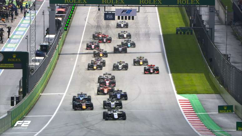 Largada da F2 na &Aacute;ustria 