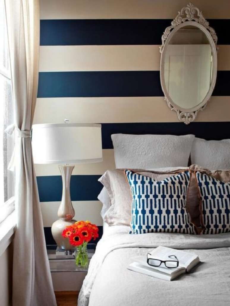 43. Existe diferentes formas de como pintar parede com fita. Fonte: Reciclar e Decorar