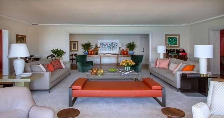 29. O recamier muitas vezes &eacute; chamado de recamier sof&aacute;. Projeto de Roberto Migotto