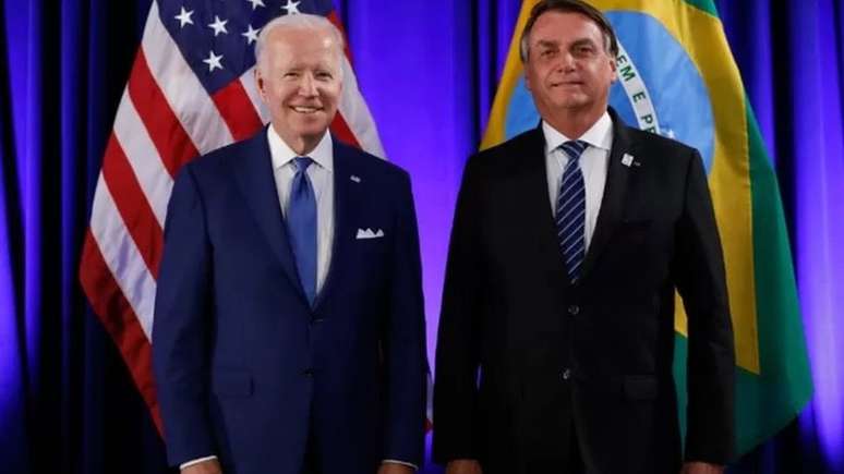 Segundo reportagem da agência de notícias financeiras Bloomberg, Bolsonaro teria pedido a Biden ajuda para se reeleger nas eleições presidenciais de outubro