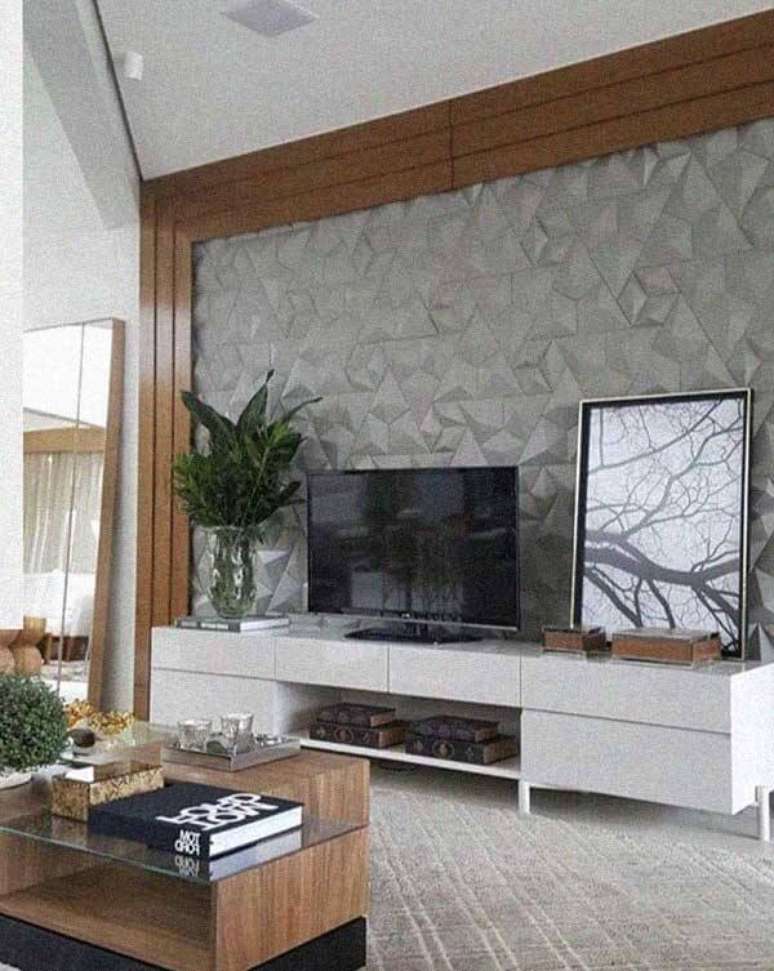 45. Painel de gesso para sala de tv com formas triangulares. Fonte: Sua Decoração