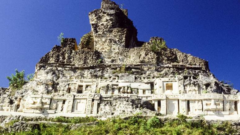 Disputas territoriais com o M&eacute;xico fizeram com que a Guatemala n&atilde;o se ocupasse com a expans&atilde;o brit&acirc;nica no leste do pa&iacute;s