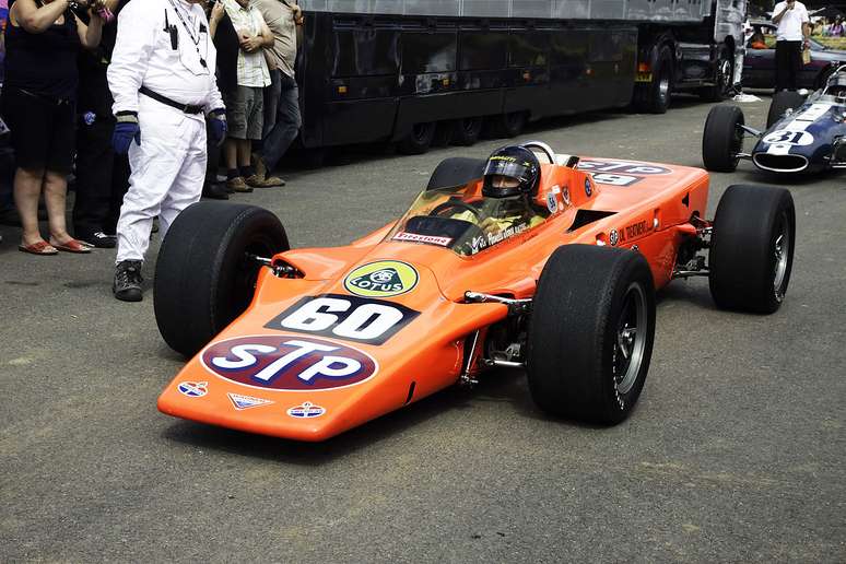 Lotus 56