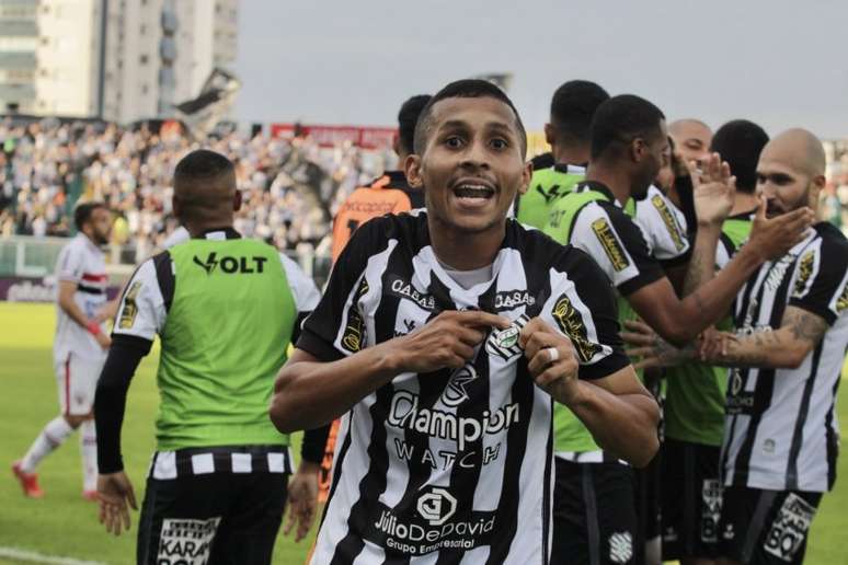 Figueirense chegou aos 25 pontos na Série C (Foto: Patrick Floriani/Figueirense FC)