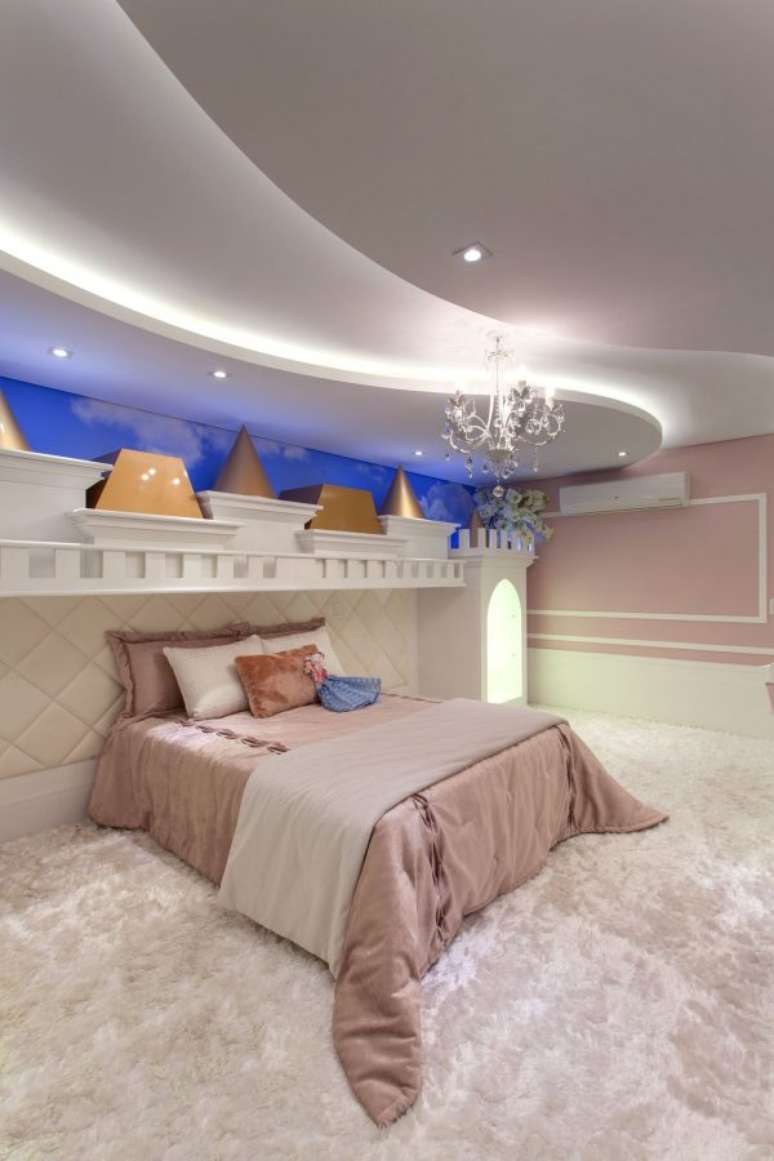 3. Quarto feminino de luxo com sanca. &ndash; Foto: Iara kilaris