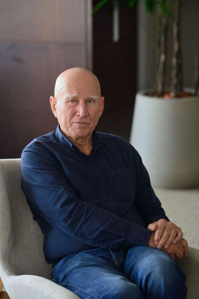 Sebastião Salgado: admiração pelos povos da floresta e críticas ao governo