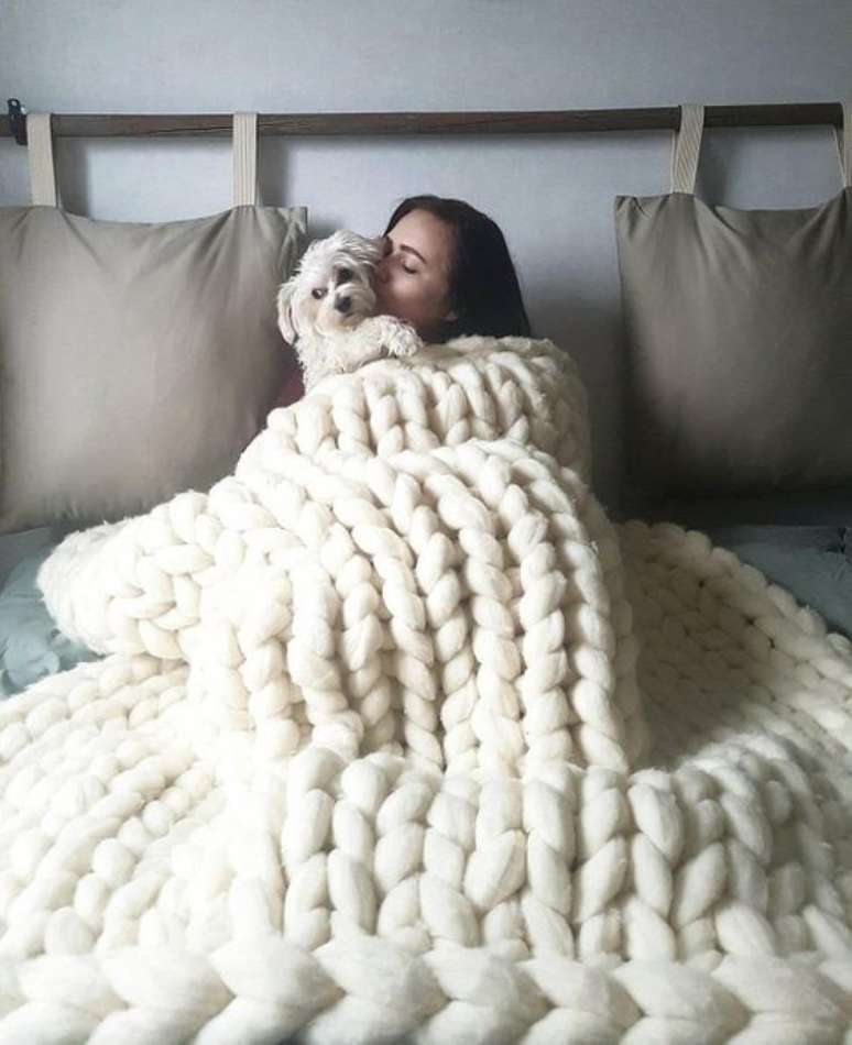 8. A manta de croch&ecirc; &eacute; muito macia e confort&aacute;vel. Foto: Etsy