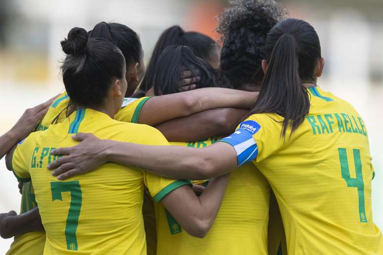 Seleção Brasileira derruba Argentina e se classifica para semifinal