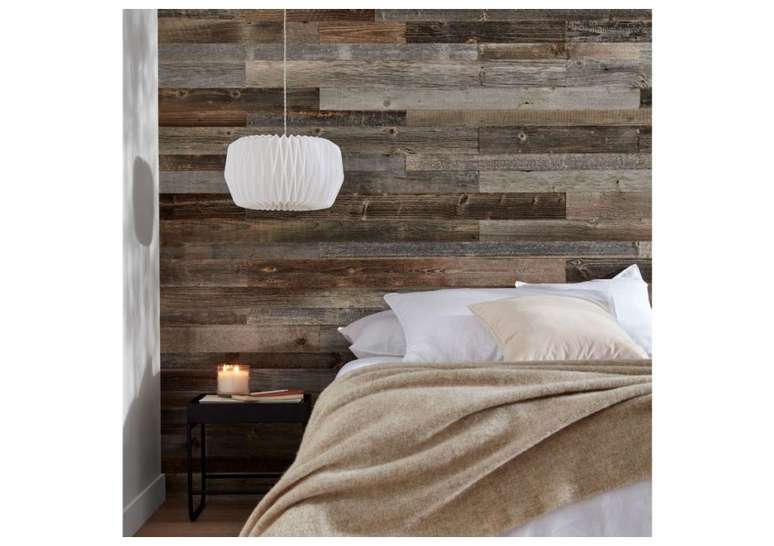 &ldquo;Os materiais naturais est&atilde;o em alta nos interiores para 2022&rdquo;, diz Olivia da Naturewall. 'Adicionar um material como madeira natural traz calor &agrave; sua casa e cria uma conex&atilde;o com o exterior, ben&eacute;fica para o bem-estar.'