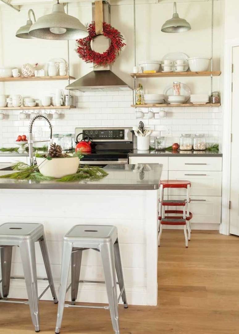 35. Cozinha branca e cinza com pedra corian – Foto Decor Facil