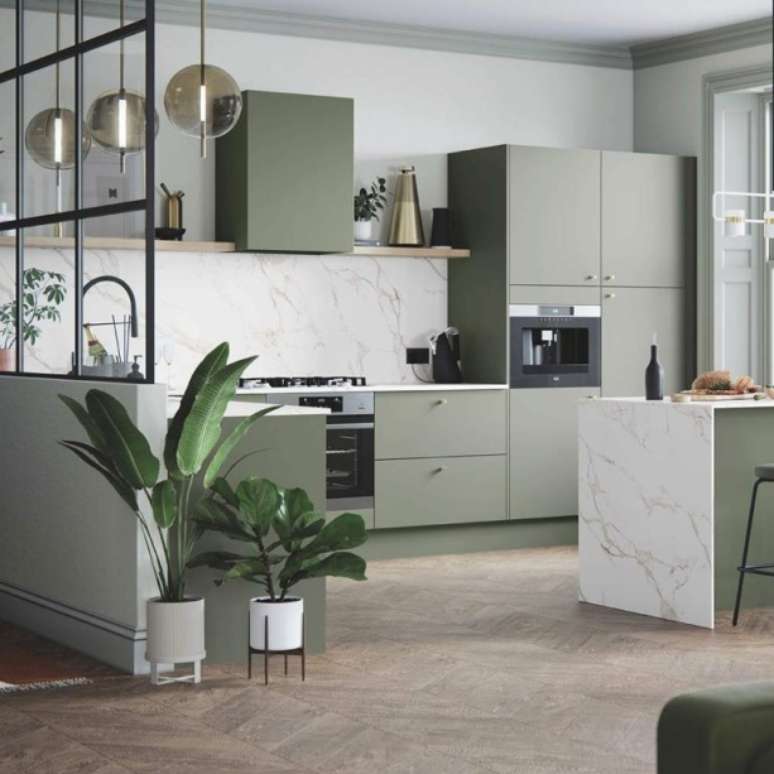 Crie divis&oacute;rias com m&oacute;veis.