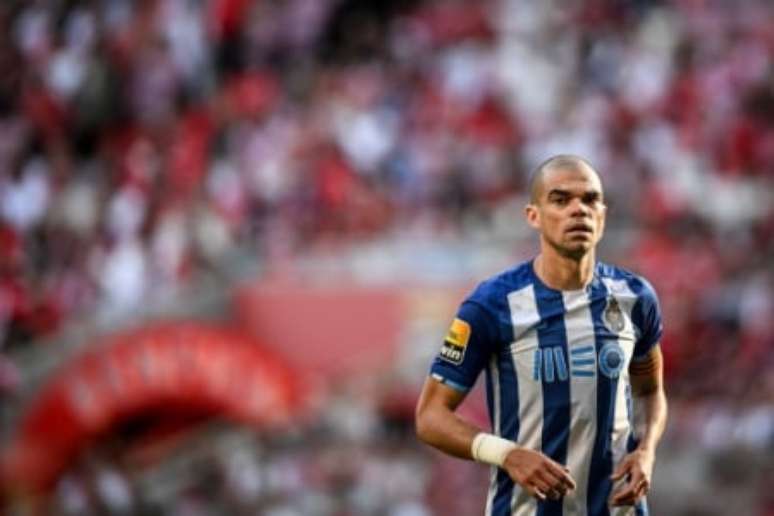 Pepe é ídolo do Porto (Foto: PATRICIA DE MELO MOREIRA / AFP)