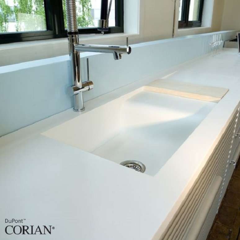 12. Bancada de corian da Dupont