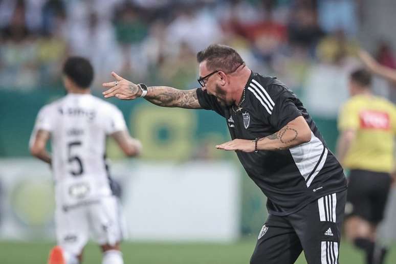 Técnico argentino não suportou pressão após atuações ruins do alvinegro (Foto: Pedro Souza / Atlético-MG)