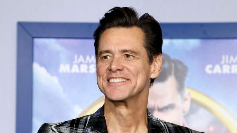 Jim Carrey &eacute; conhecido por interpretar "O M&aacute;skara" -