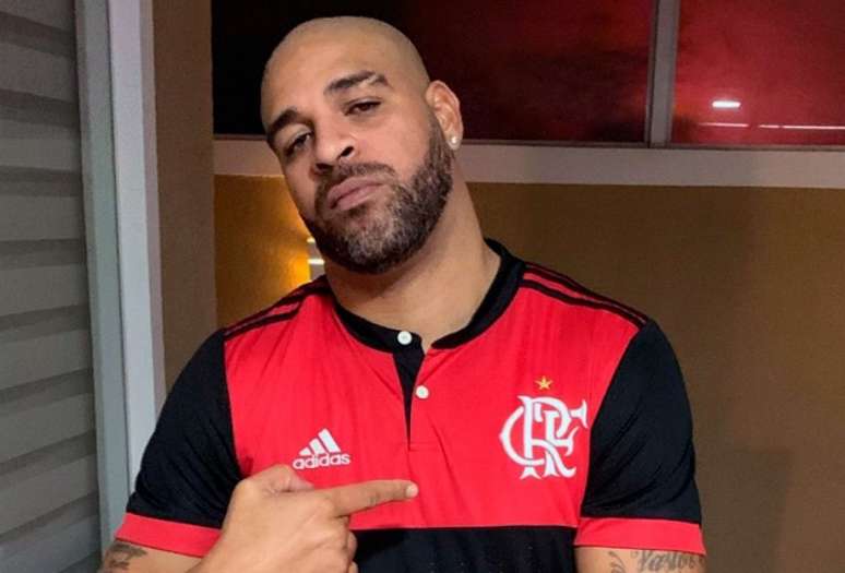 Adriano conquistou o título do Campeonato Brasileiro pelo Flamengo em 2009 (Foto: Divulgação/ Instagram)