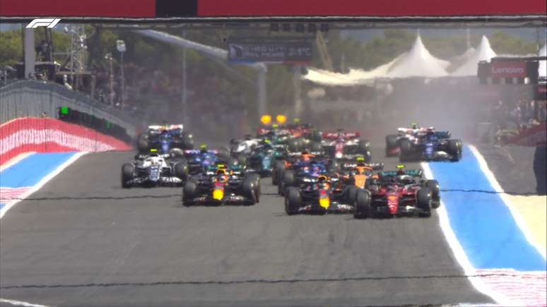 A largada do GP da Fran&ccedil;a