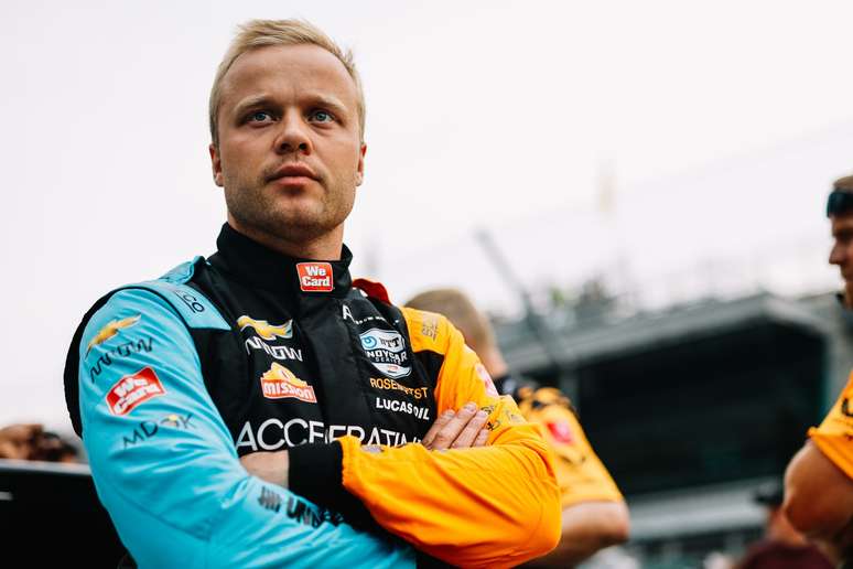 Felix Rosenqvist ainda não sabe se vai correr na Indy ou na Fórmula E em 2023 
