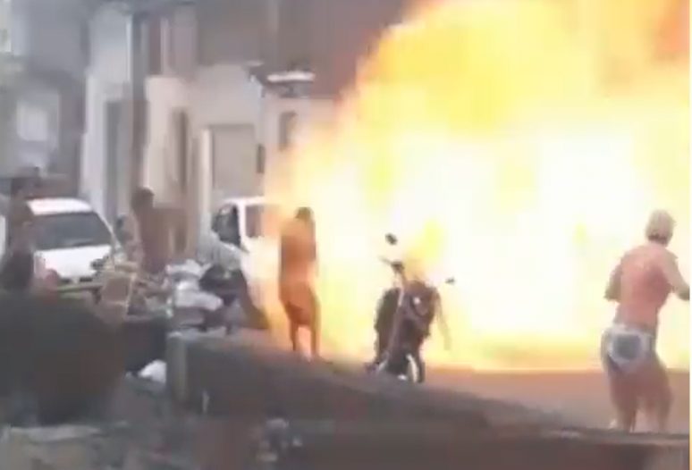 Vazamento de gás causa explosão no Recife (PE)