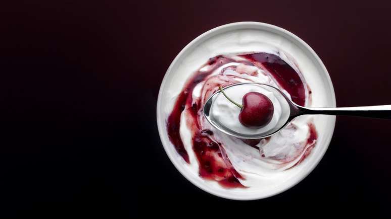 Quando vemos um produto colorido artificialmente, n&oacute;s formamos todo tipo de suposi&ccedil;&otilde;es e expectativas antes mesmo que ele chegue perto da nossa boca