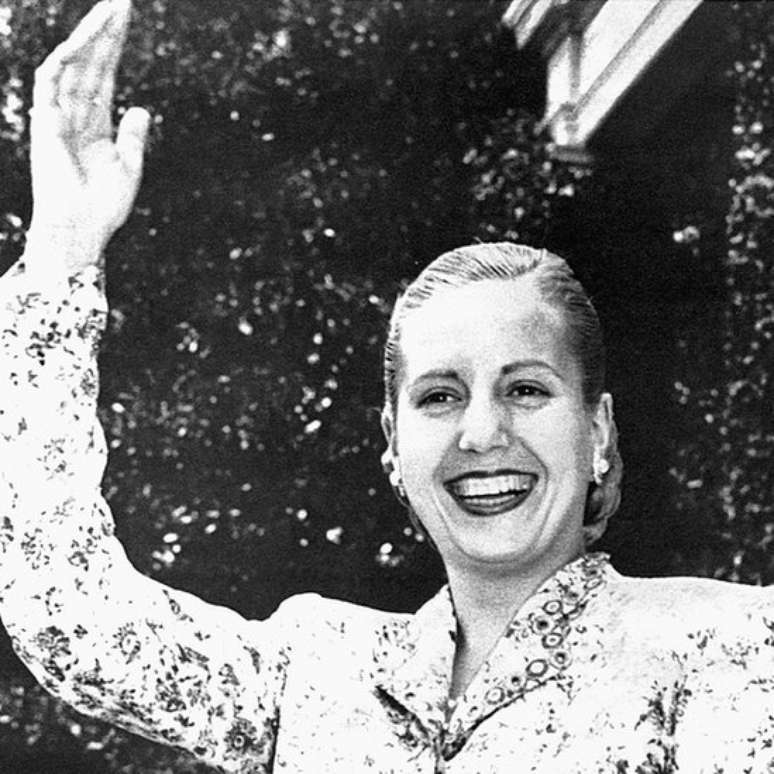 Evita foi proclamada pelo Congresso como Chefe Espiritual da Argentina