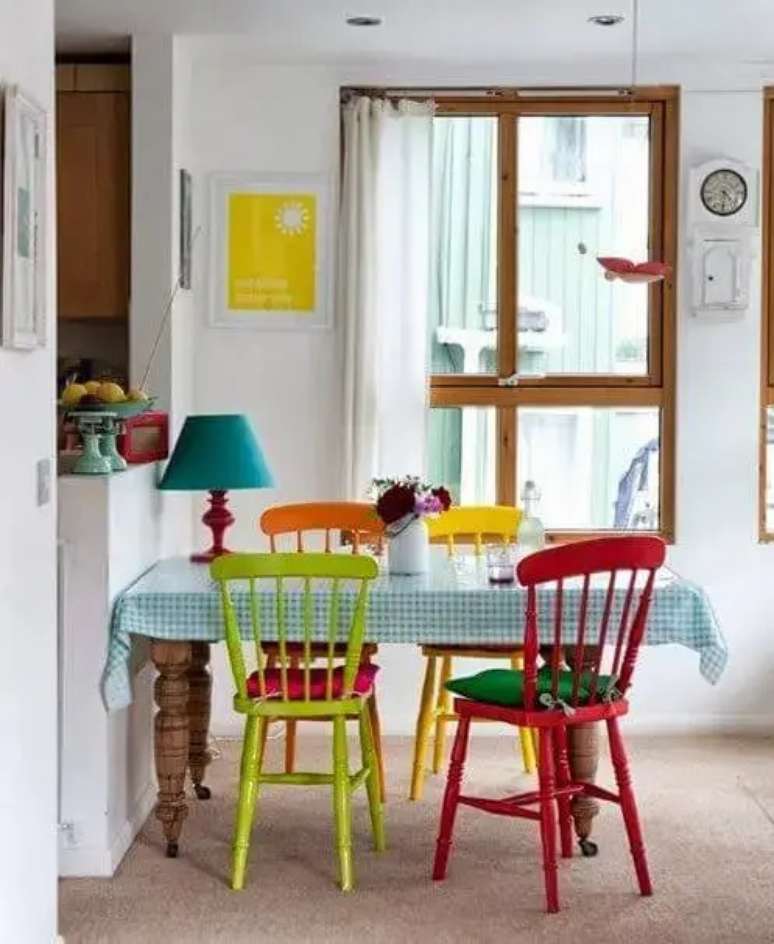 Móveis Coloridos: +154 Ideias Criativas Para Renovar a Decoração