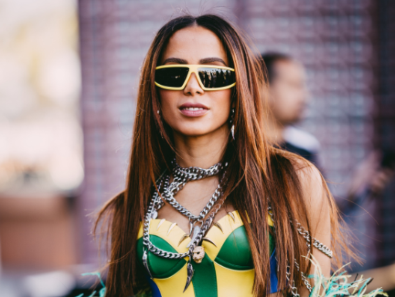 Anitta anuncia lançamento de perfume íntimo