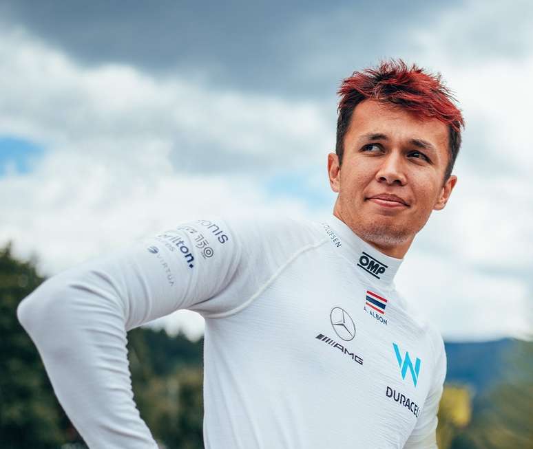 Alex Albon corre por fora