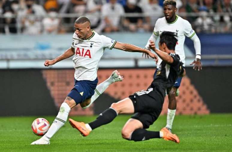 Confira o Pré-Jogo em Português para CITY X SPURS