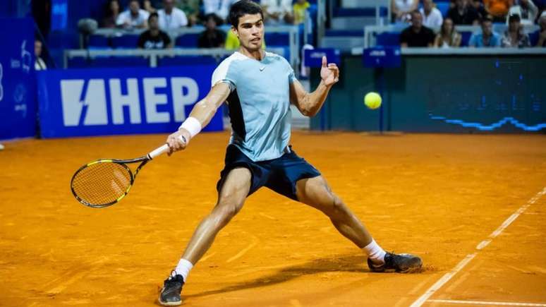 Carlos Alcaraz sofreu neste sábado contra o italiano Guilio Zeppieri (Divulgação)