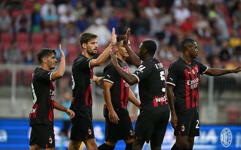 Milan vem de goleada em amistoso e se prepara para o início do Campeonato Italiano (Divulgação/Milan)