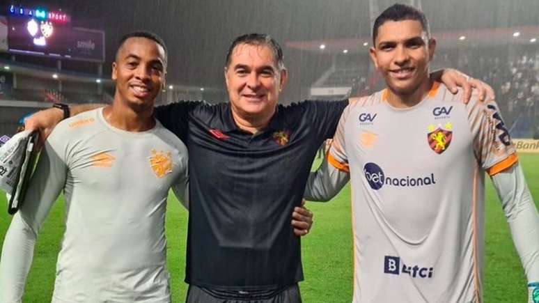 Jorcey Anisio completa dois anos à frente da preparação dos goleiros do Sport (Foto: Divulgação)