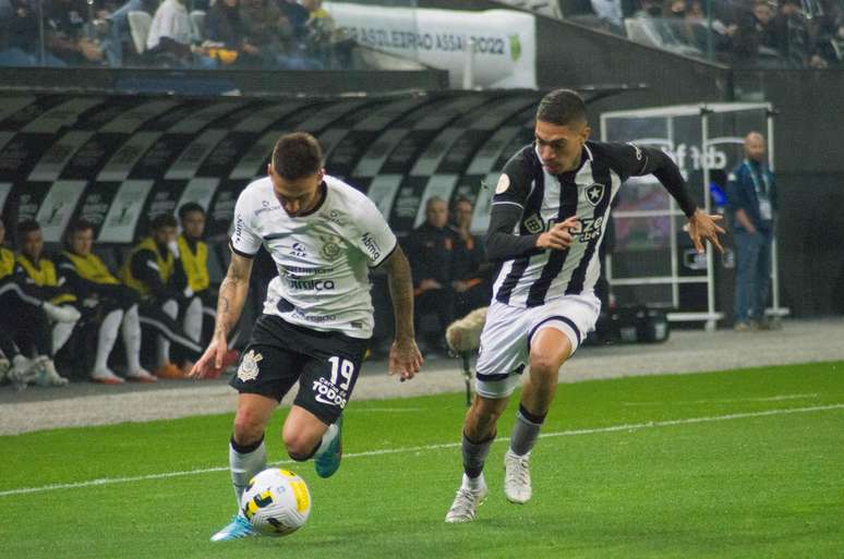 Corinthians venceu o Botafogo